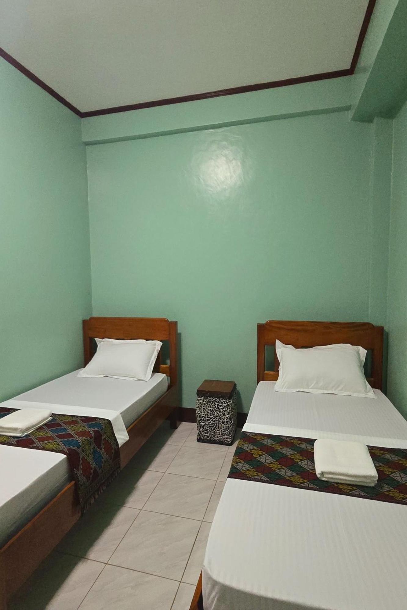 Nober Pension House City Center Puerto Princesa Exterior photo